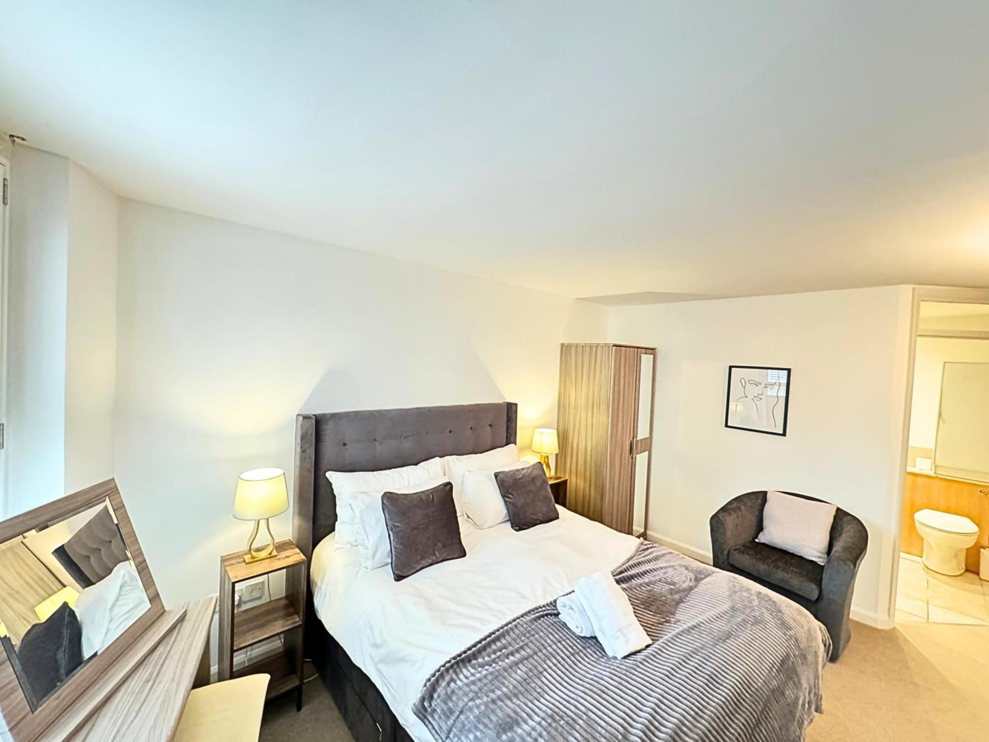The Heart Of Kensington Mews - 3 Bedrooms House-Private Entrance-Hyde Park Walk Away-Green Park 9 Minutes Underground- The Best Of London With Glamour Of Kensington Zewnętrze zdjęcie